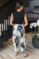 1734623158_Black-And-White-Marble-Print-2-In-1-Belted-Jumpsuit-5.jpg