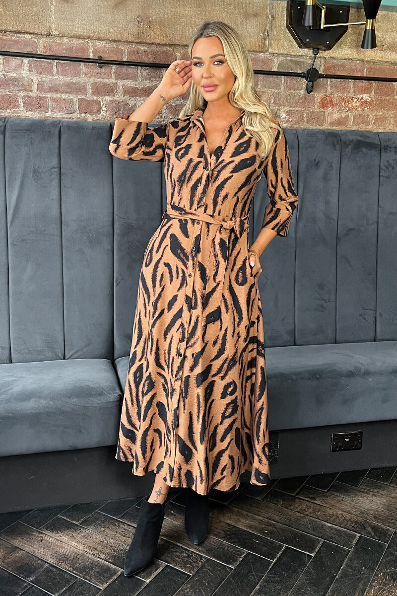 1752168370_Multi-Tiger-Print-34-Sleeve-Shirt-Midi-Dress-3.jpg