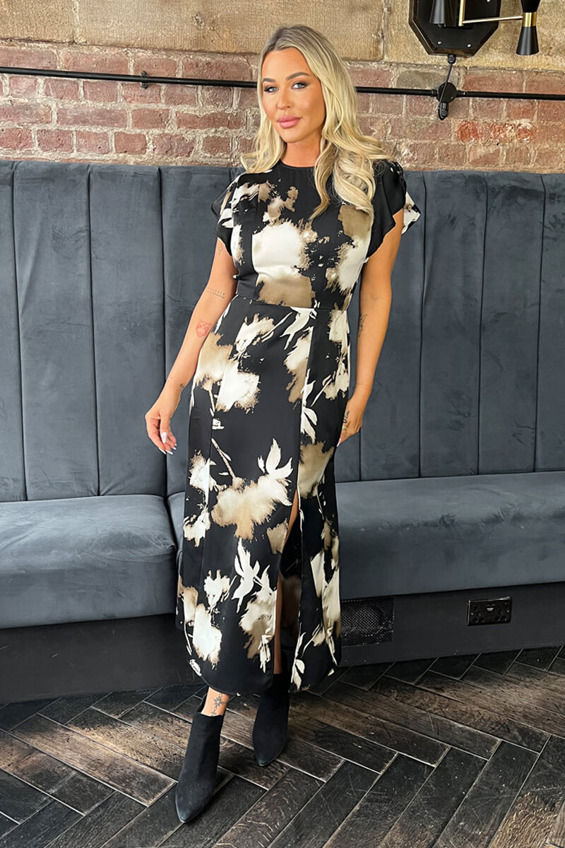 1753273146_Black-Abstract-Print-Flutter-Sleeve-Midi-Dress-3.jpg