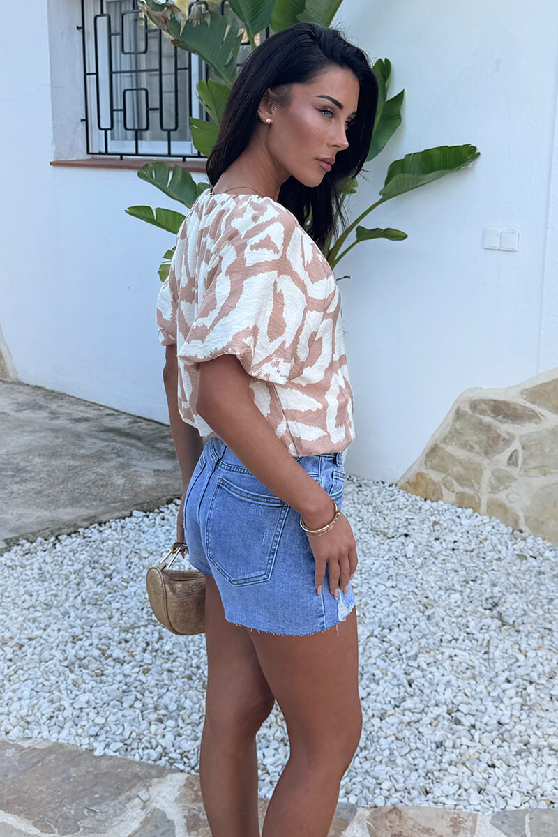 1764694783_Stone-And-Cream-Abstract-Print-Puff-Sleeve-Bubble-Hem-Top-4.jpg